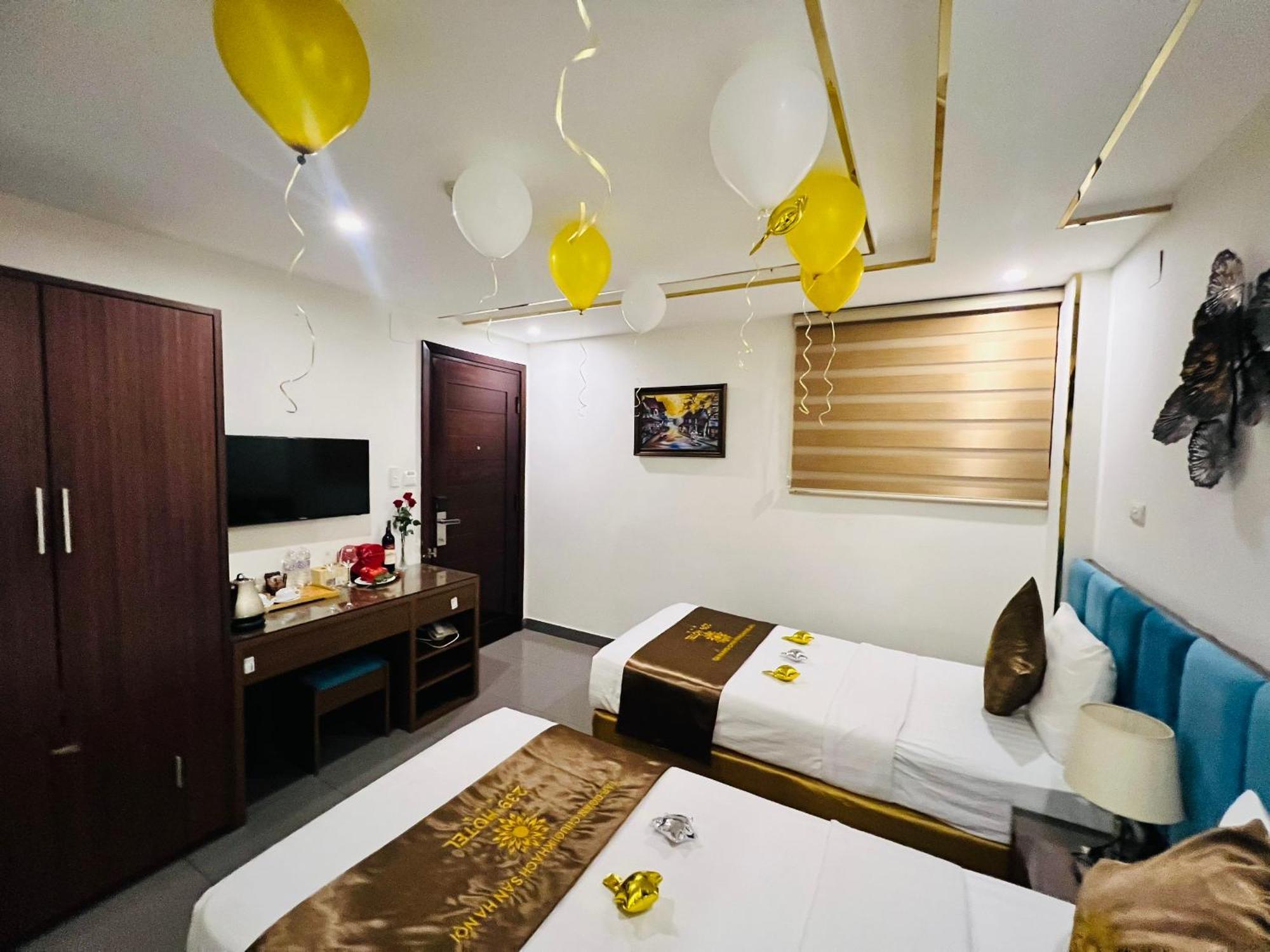 Khach San 239 Otel Hanoi Dış mekan fotoğraf